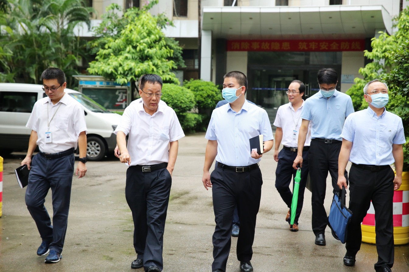 羅湖區左金平副區長率隊來公司調研